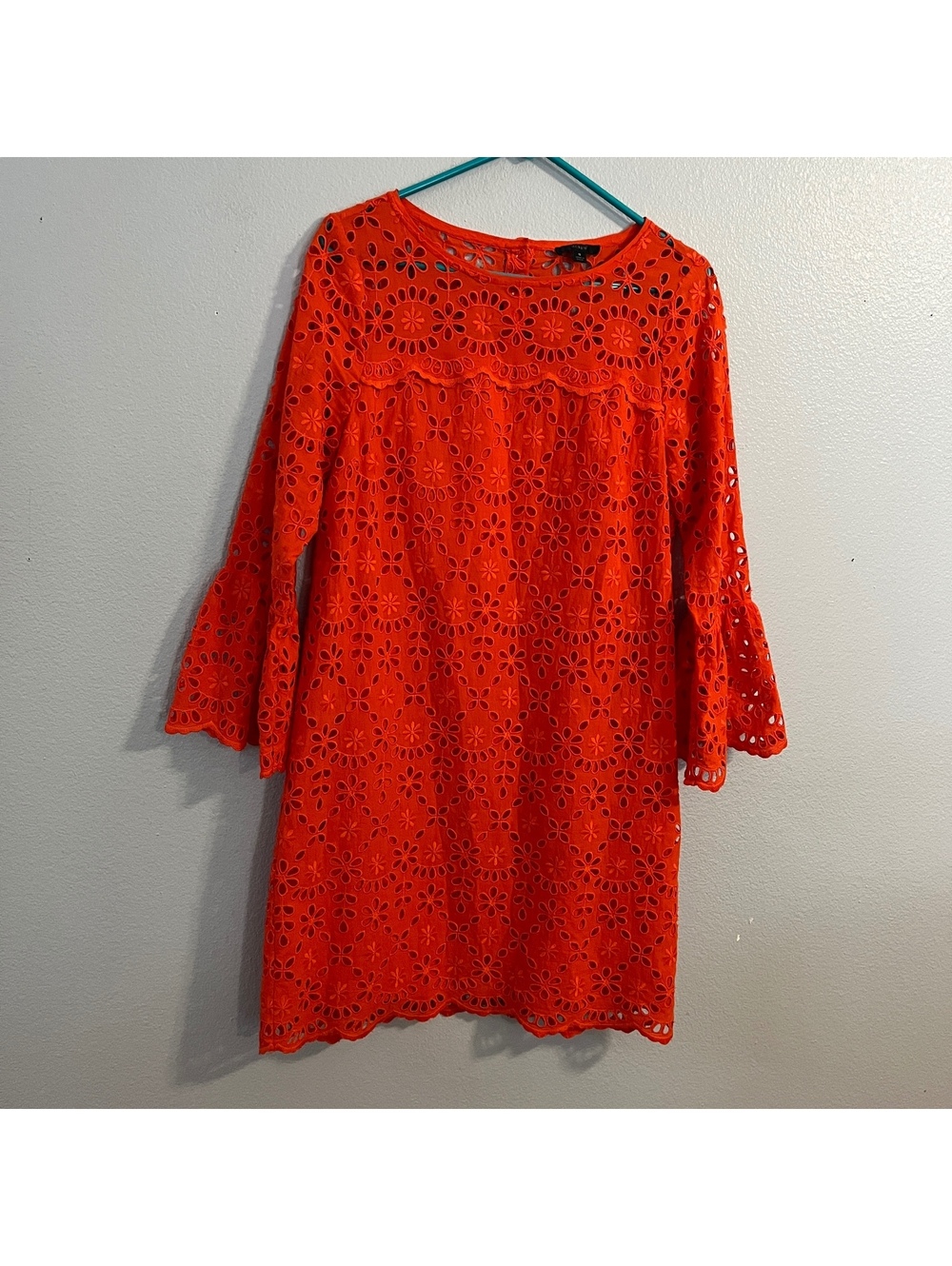 J.Crew Eyelet Bell Sleeve Shift Dress Size 8 Orange Coral Embroidered AK236